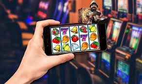 Antarmuka aplikasi dki4d menampilkan meja live dealer blackjack di layar smartphone